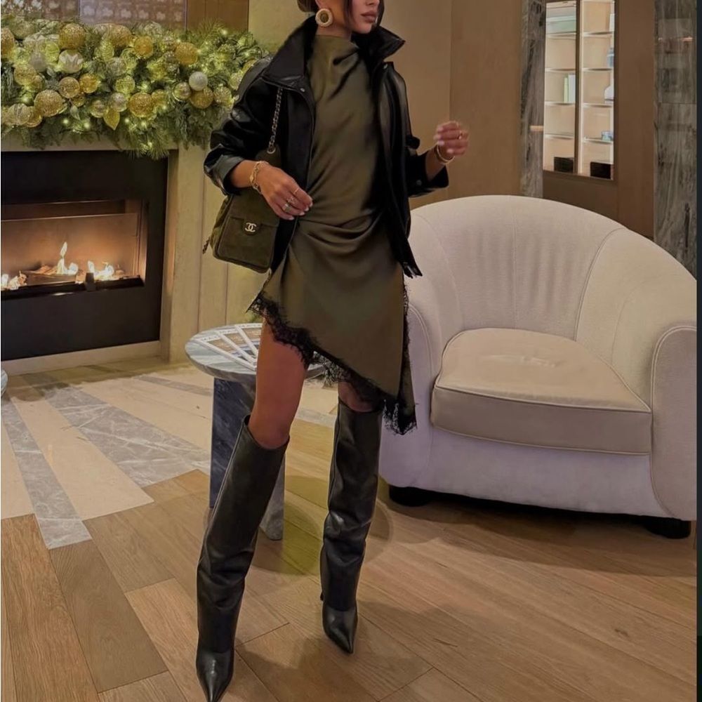 Black fold over boots
